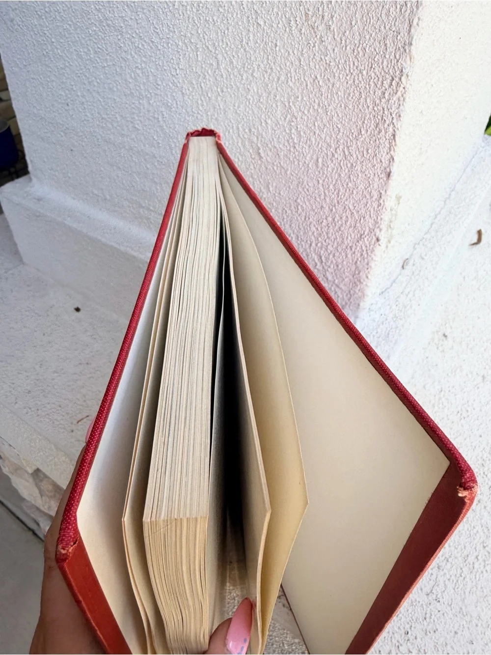 The Antique Collectors' Club Year-Book 1967-1968 - Red Hardcover